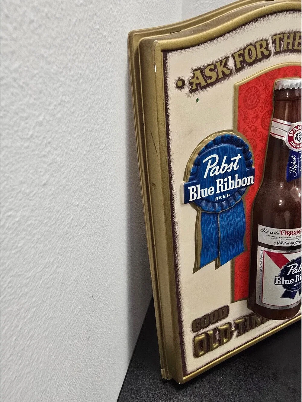 Vintage 1975 Pabst Blue Ribbon P-1137 3D Plastic Beer Sign